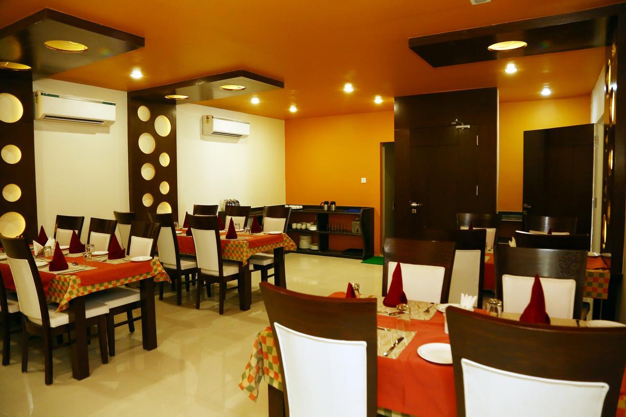 Hotel Royal Inn Chittorgarh Buitenkant foto