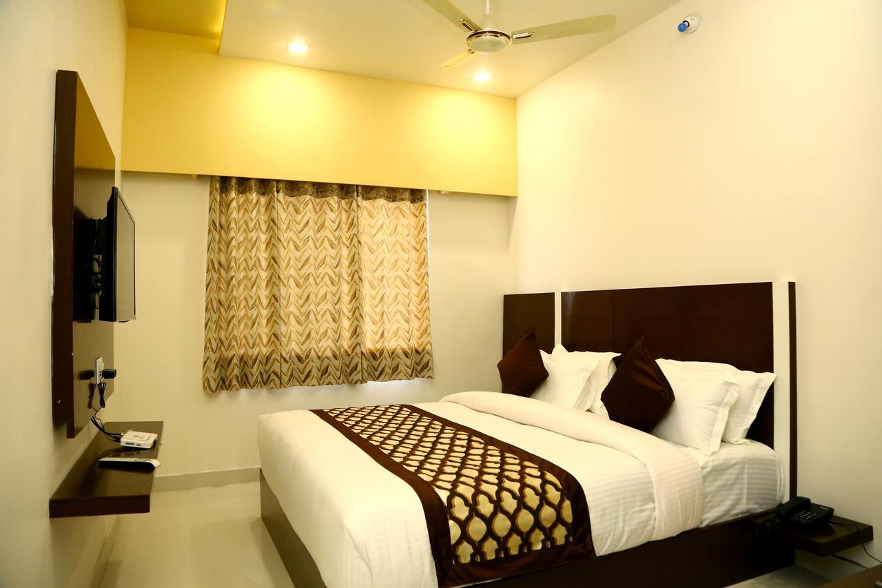 Hotel Royal Inn Chittorgarh Buitenkant foto