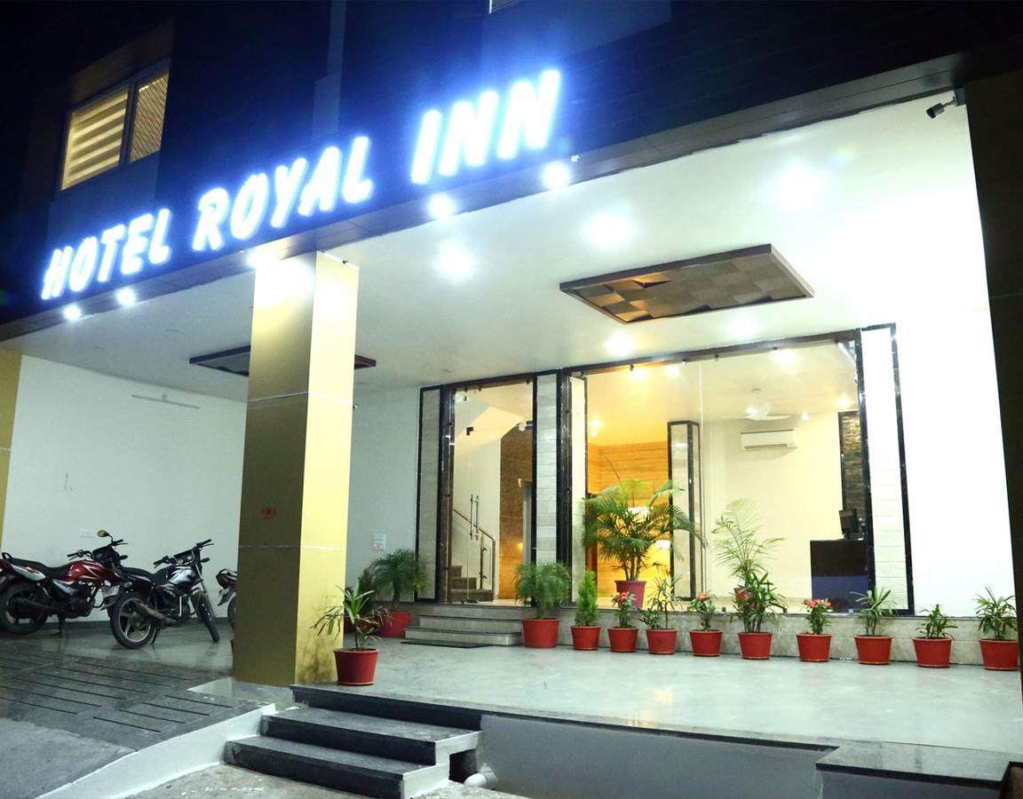 Hotel Royal Inn Chittorgarh Buitenkant foto